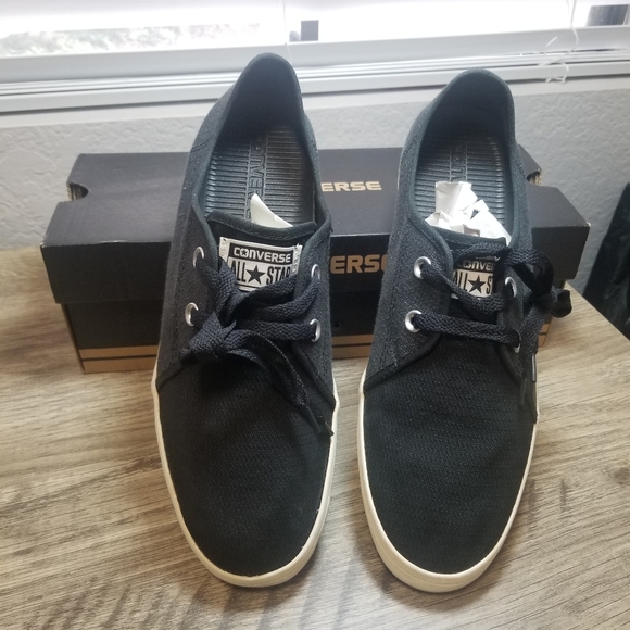 converse riff ox
